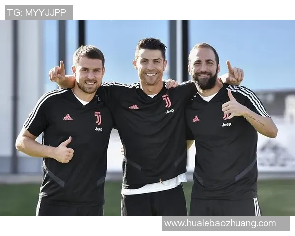 足球明星的名字中为何总有奥字的秘密揭秘与背后的故事分析